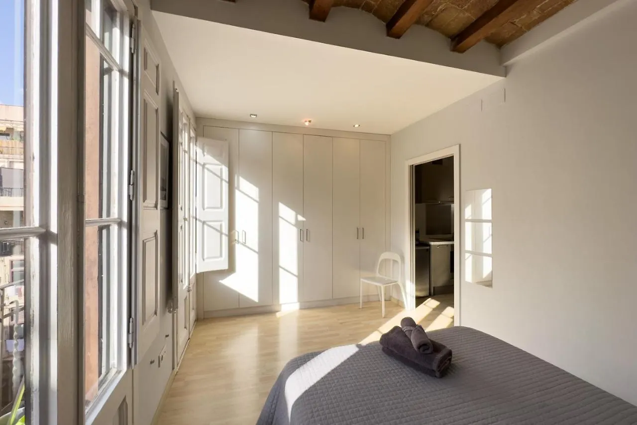 Aparteasy - Gracia Apartments Барселона 0*,  Испания