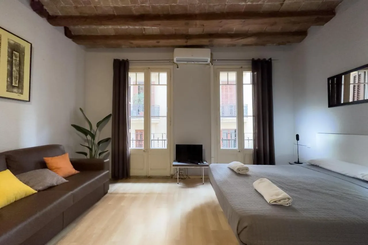 Aparteasy - Gracia Apartments Барселона