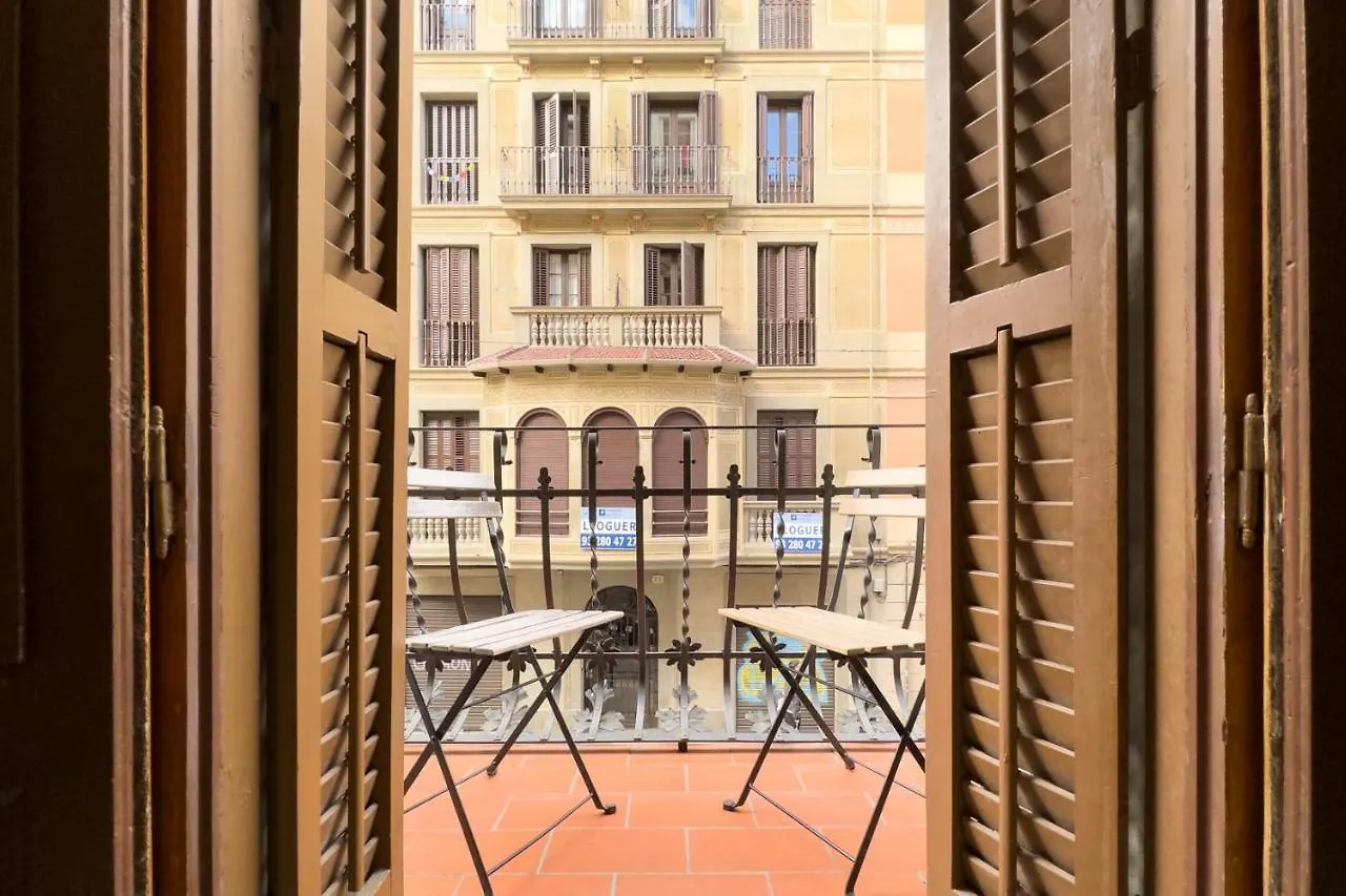 Aparteasy - Gracia Apartments Барселона